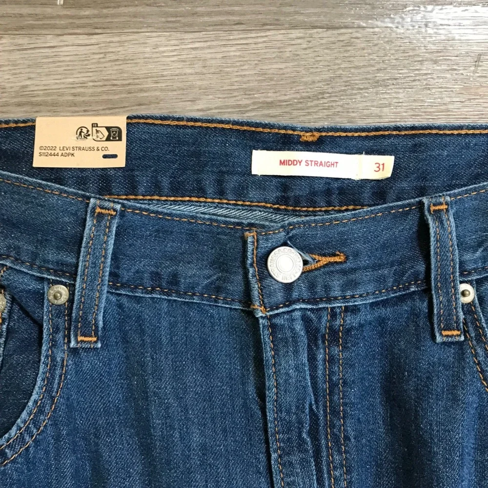 Levis Middy Straight Leg Jeans Mens 31x30 Medium Wash Blue Denim New NWT